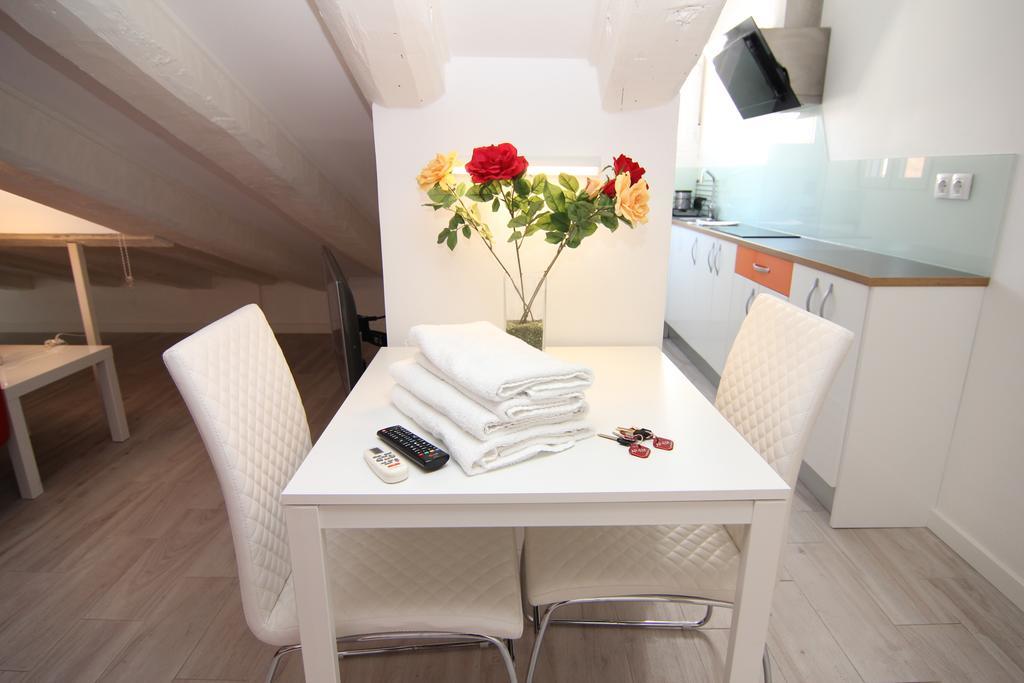 Apartamento Atico En Puerta Del Sol Madrid Exteriör bild
