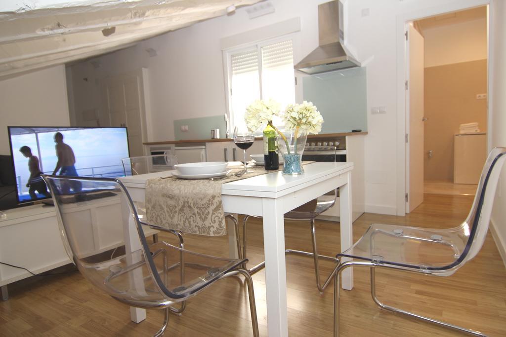 Apartamento Atico En Puerta Del Sol Madrid Exteriör bild