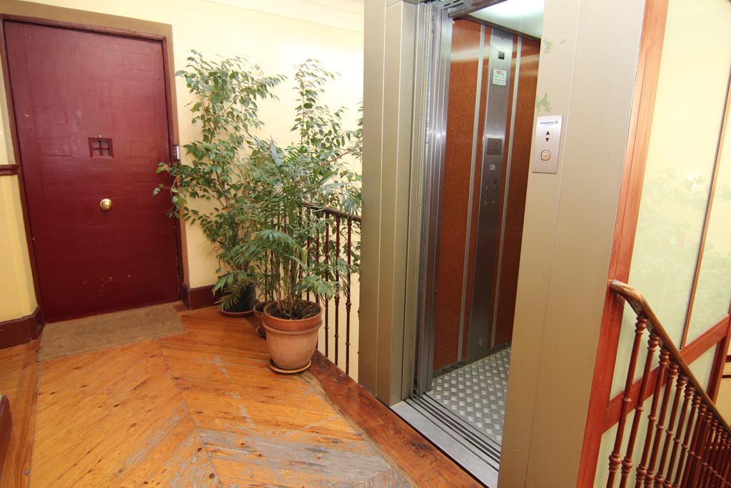 Apartamento Atico En Puerta Del Sol Madrid Exteriör bild